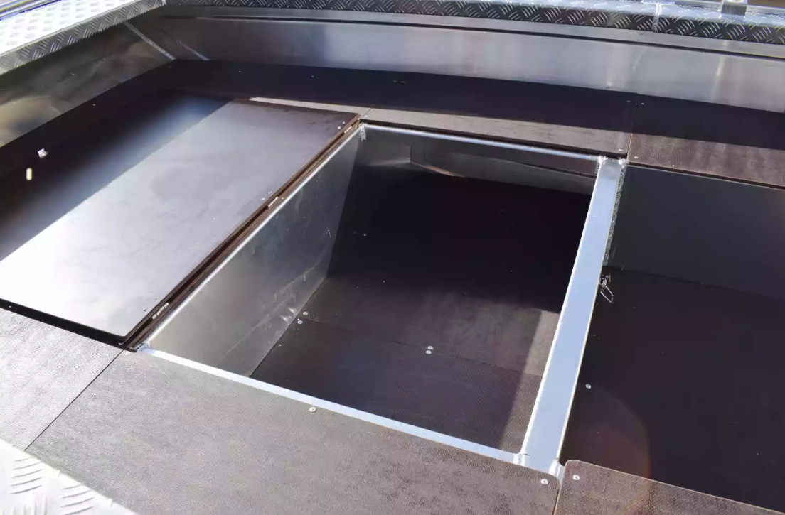 Алюминиевая лодка Wyatboat-490 Jonboat в Майкопе