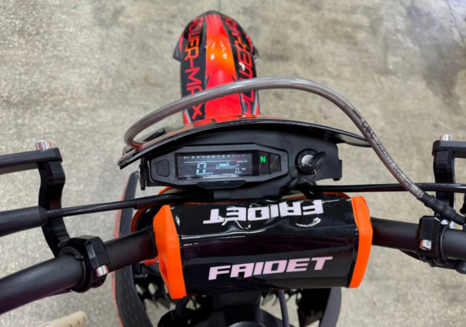 Кроссовый мотоцикл FAIDET PR300 MAX WP в Майкопе