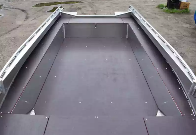 Алюминиевая лодка  Wyatboat-430 Master в Майкопе