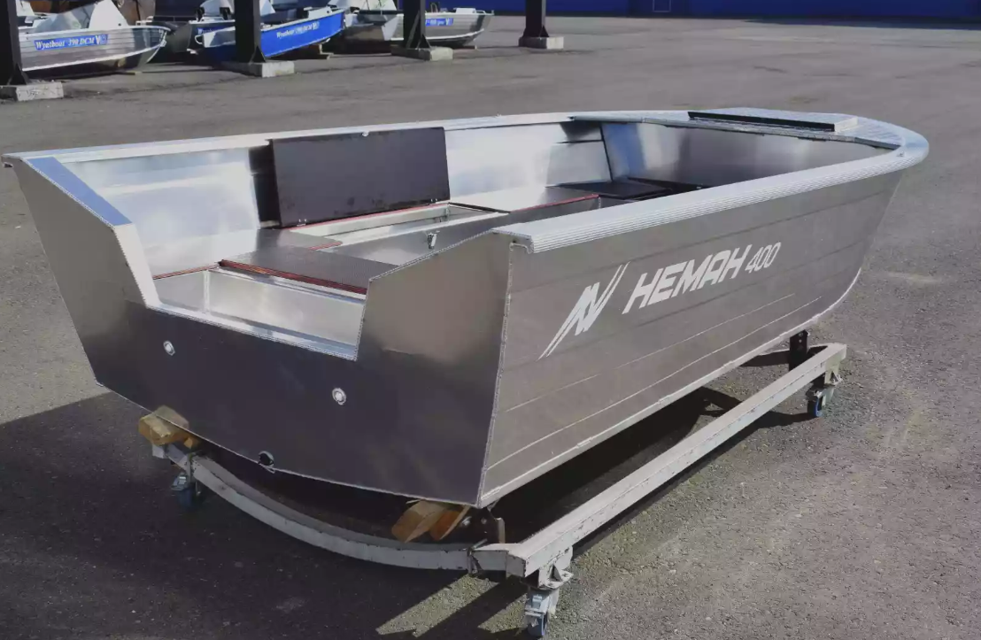 Алюминиевая лодка Неман-400 Р PRO в Майкопе