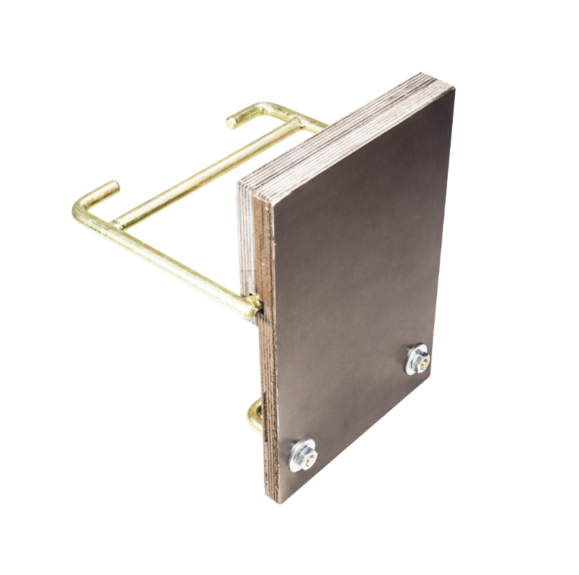 Навесной транец в Майкопе