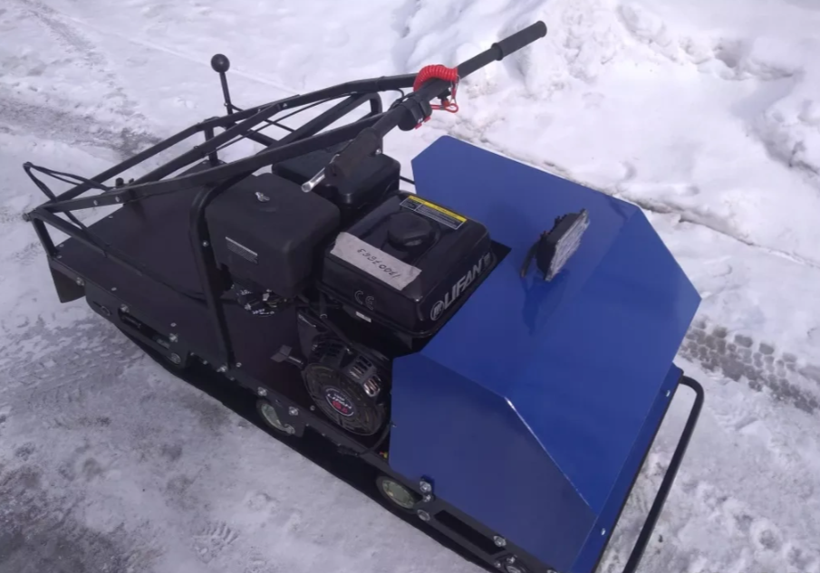 Мотобуксировщик AhtaR ЗИМА с реверсом (задний ход) в Майкопе