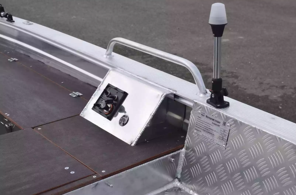 Алюминиевая лодка Wyatboat-390РМ в Майкопе