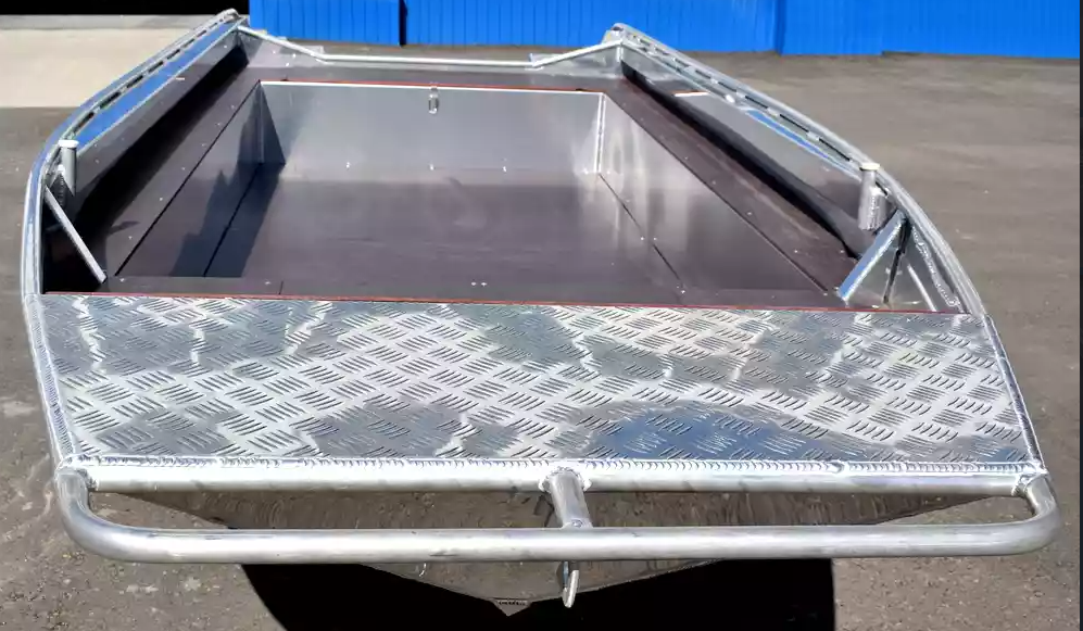 Алюминиевая лодка  Wyatboat-430 Master в Майкопе