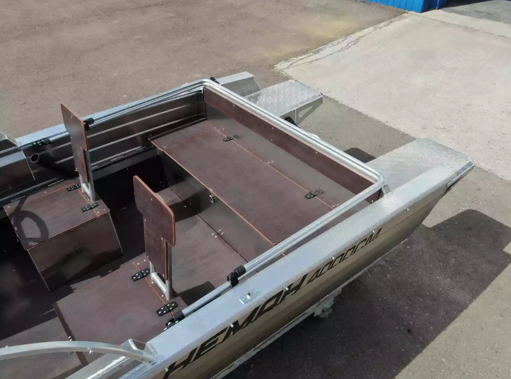 Алюминиевая лодка  Неман-400 DCM NEW в Майкопе