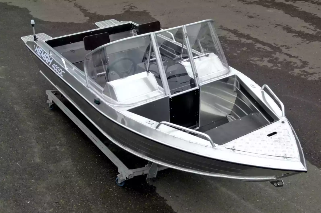 Алюминиевая лодка  Neman-400 DC в Майкопе