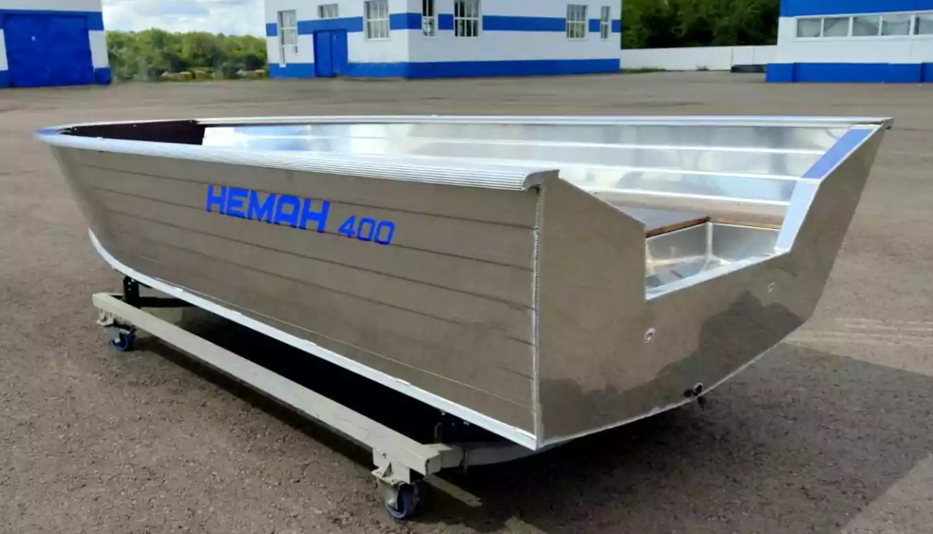 Алюминиевая лодка Неман-400 в Майкопе