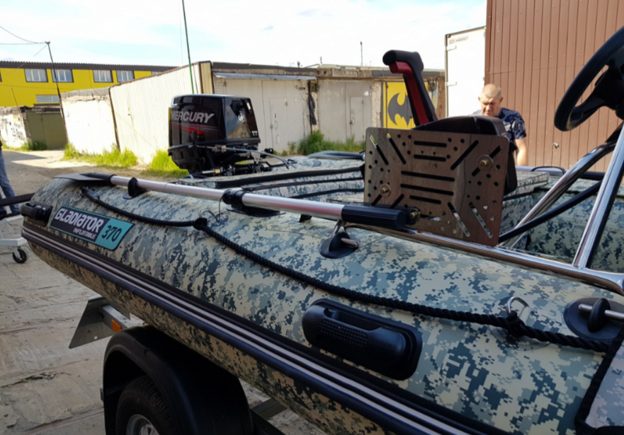 НАДУВНАЯ ЛОДКА GLADIATOR C370AL в Майкопе