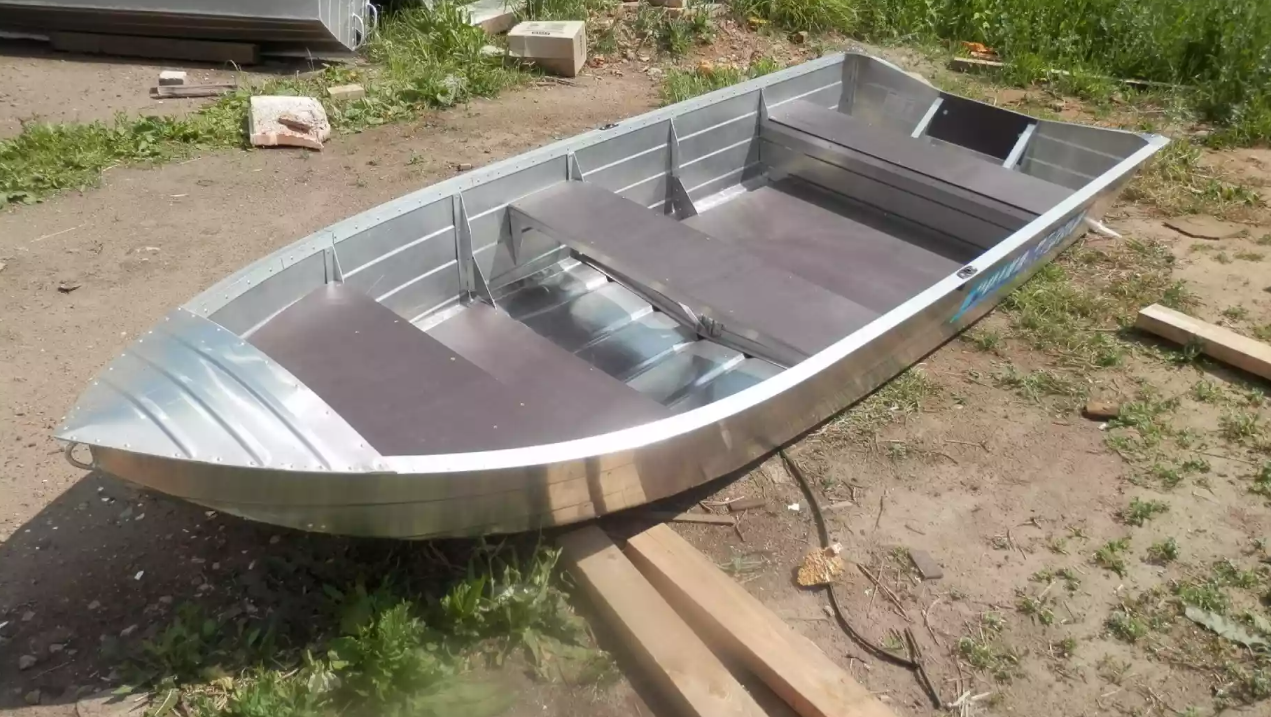 Алюминиевая лодка Вятка-Профи 32 в Майкопе