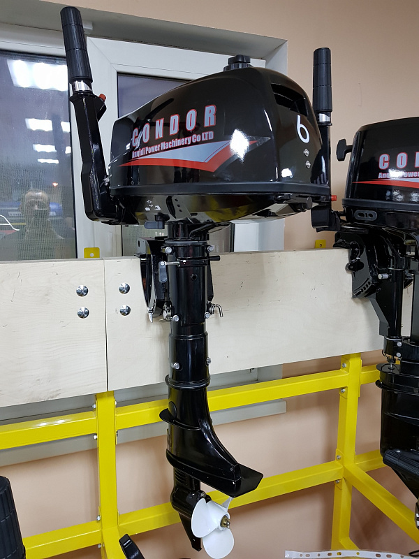 Лодочный мотор Condor F6HS с баком 12 л. в Майкопе