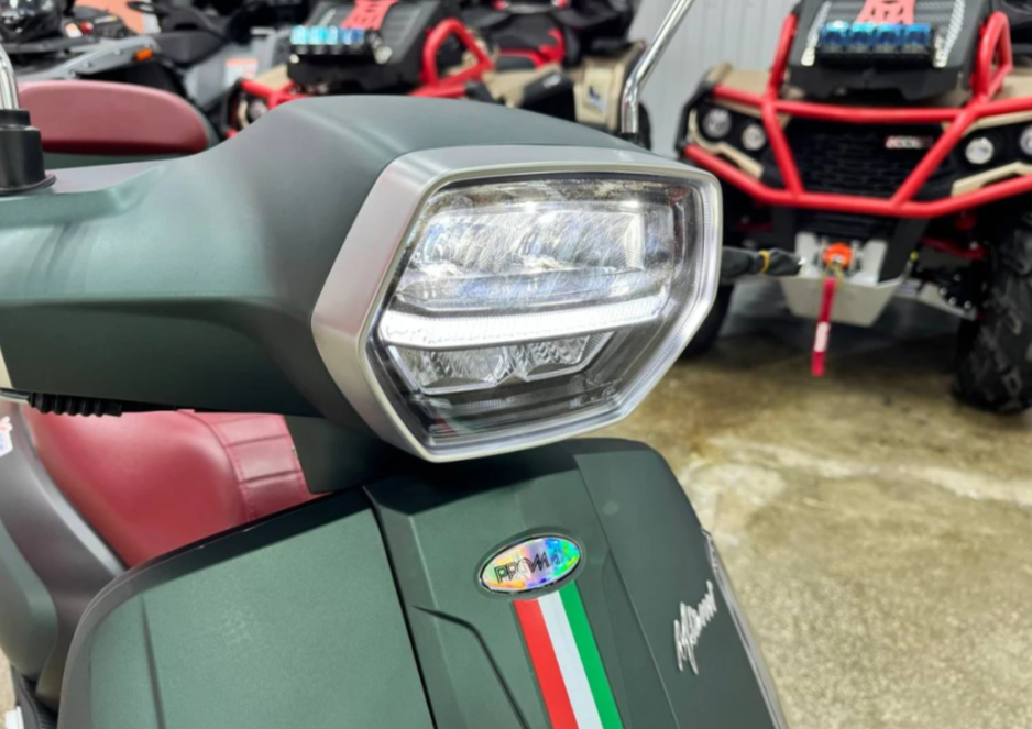 Скутер PROMAX Miami 240 (49) в Майкопе