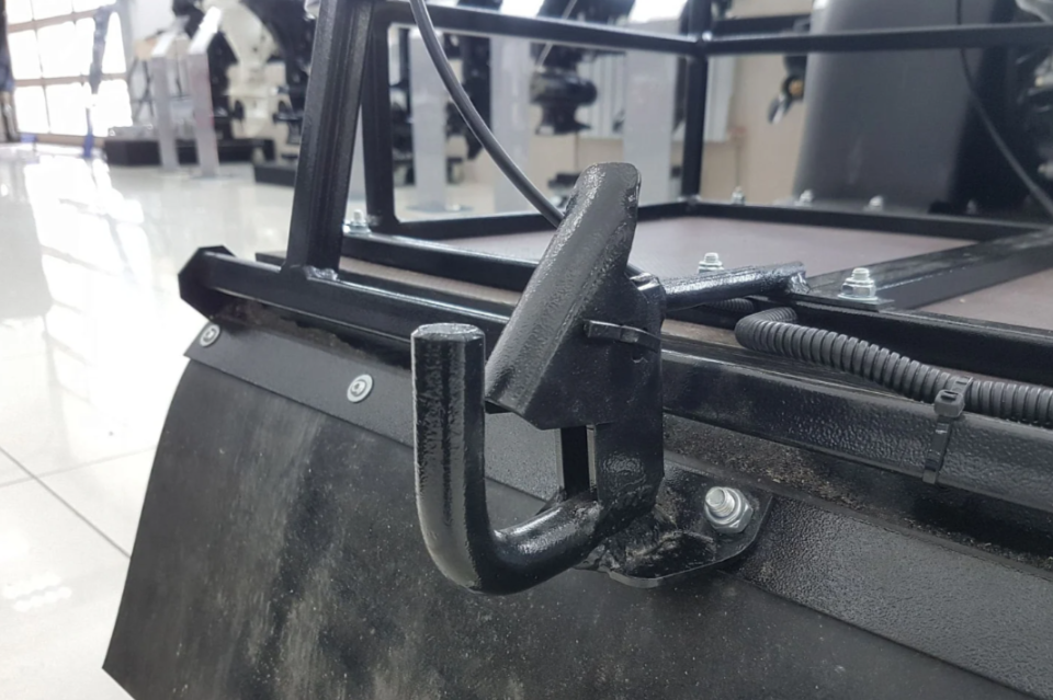 Мотобуксировщик PAXUS 650 AVANT 9 л.с. в Майкопе