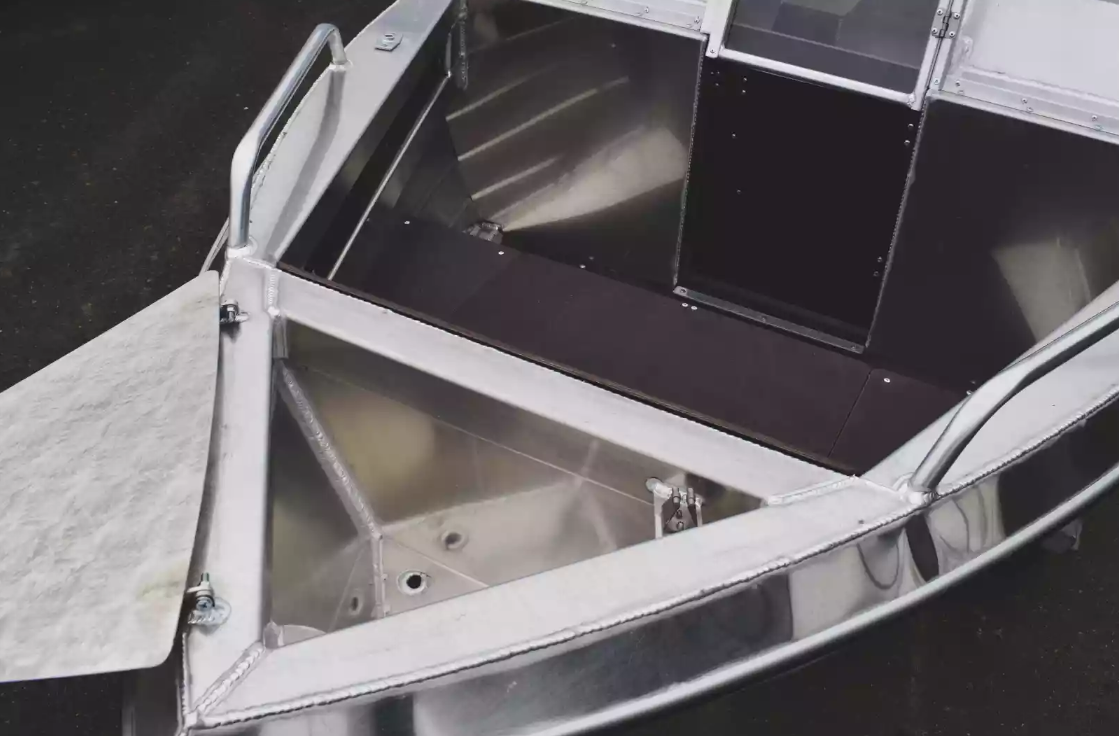 Алюминиевая лодка  Neman-400 DC в Майкопе