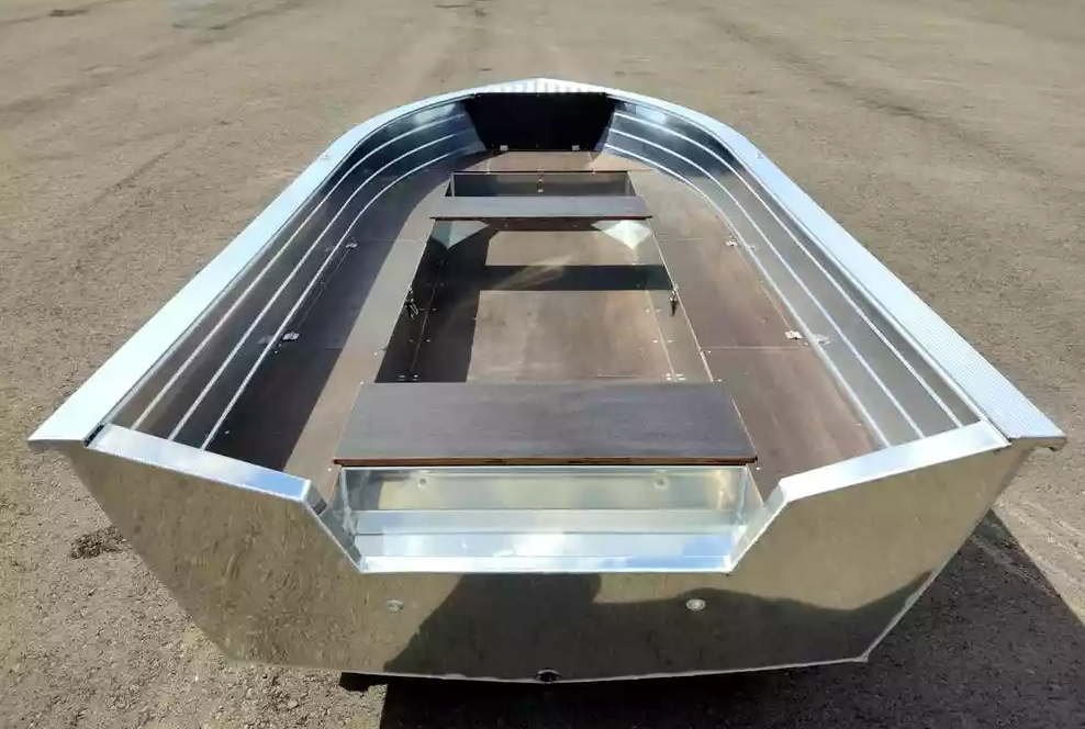 Алюминиевая лодка Неман-400 в Майкопе