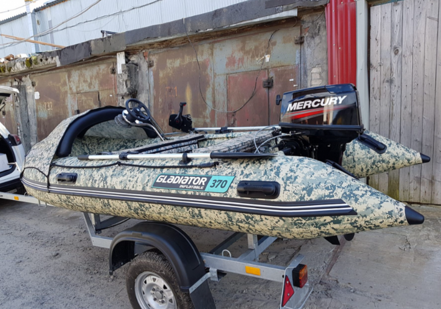 НАДУВНАЯ ЛОДКА GLADIATOR C370AL в Майкопе