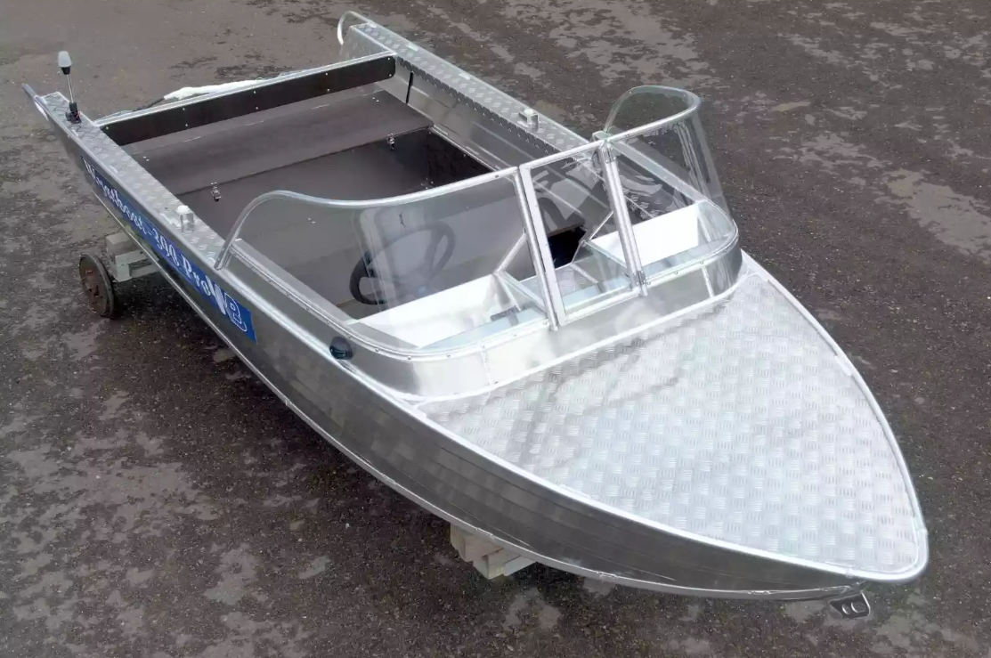 Алюминиевая лодка Wyatboat-390 Pro в Майкопе