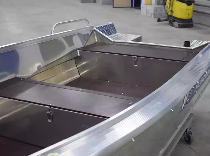 Алюминиевая лодка  Wyatboat-430 Р в Майкопе