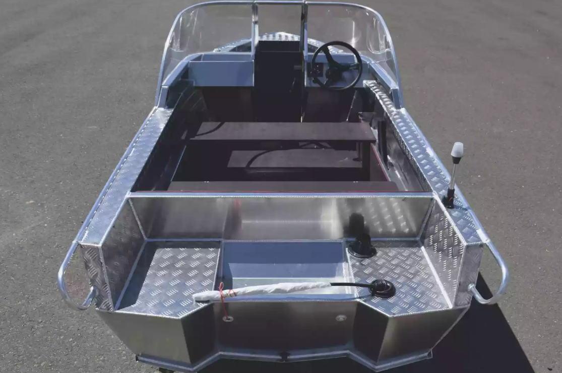 Алюминиевая лодка Wyatboat-390 DCM в Майкопе