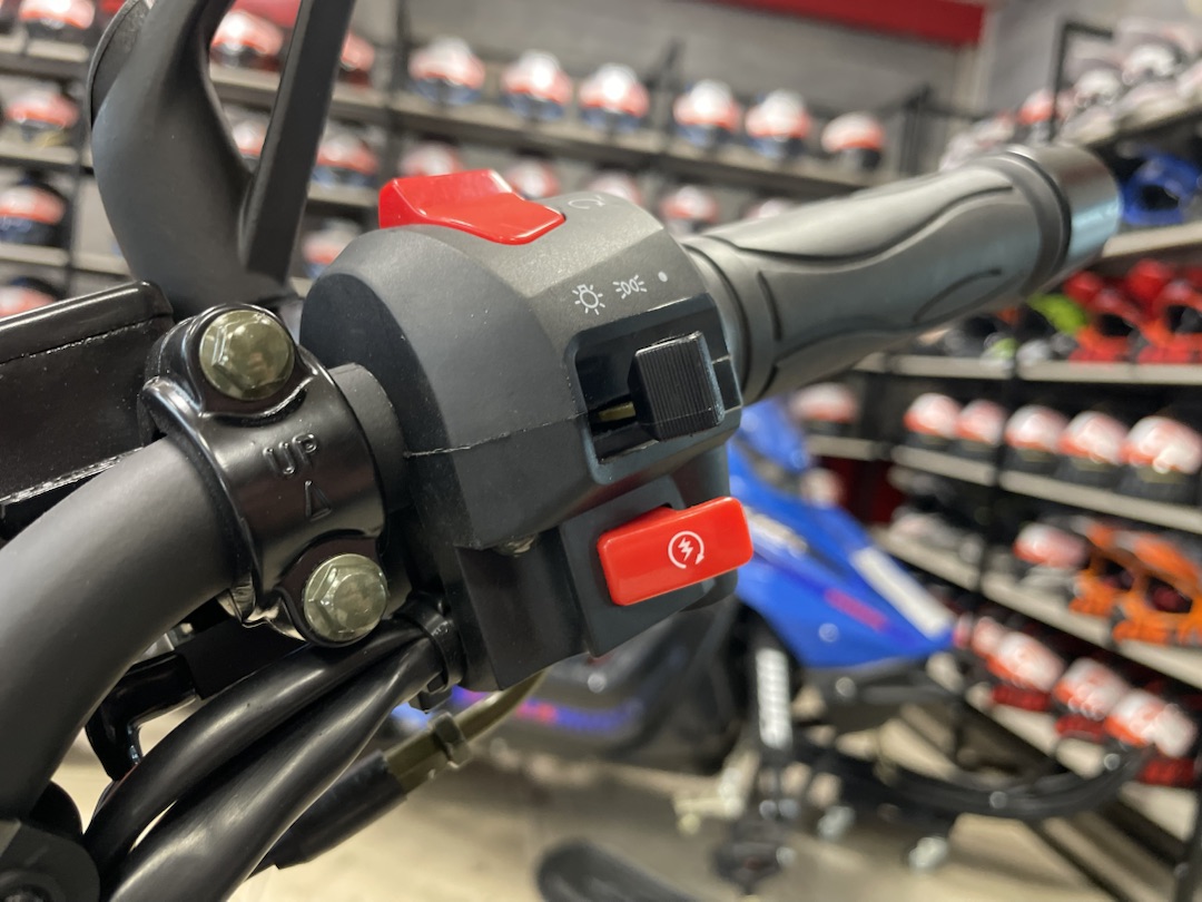 Мопед PROMAX CB150R (49) в Майкопе