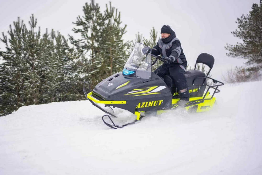 Миниснегоход Бурлак Азимут 24 л.с. , эл.запуск, реверс, тормоз гидравл, капот черный в Майкопе