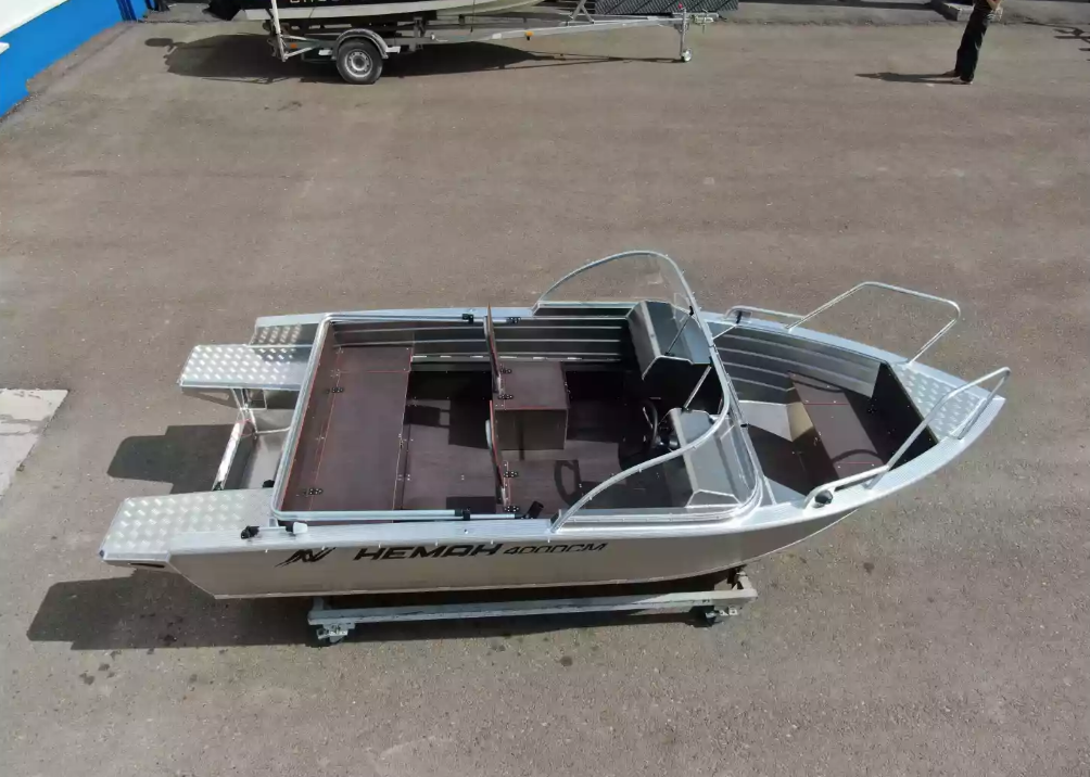 Алюминиевая лодка  Неман-400 DCM NEW в Майкопе