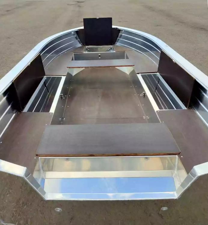 Алюминиевая лодка Неман-400 в Майкопе