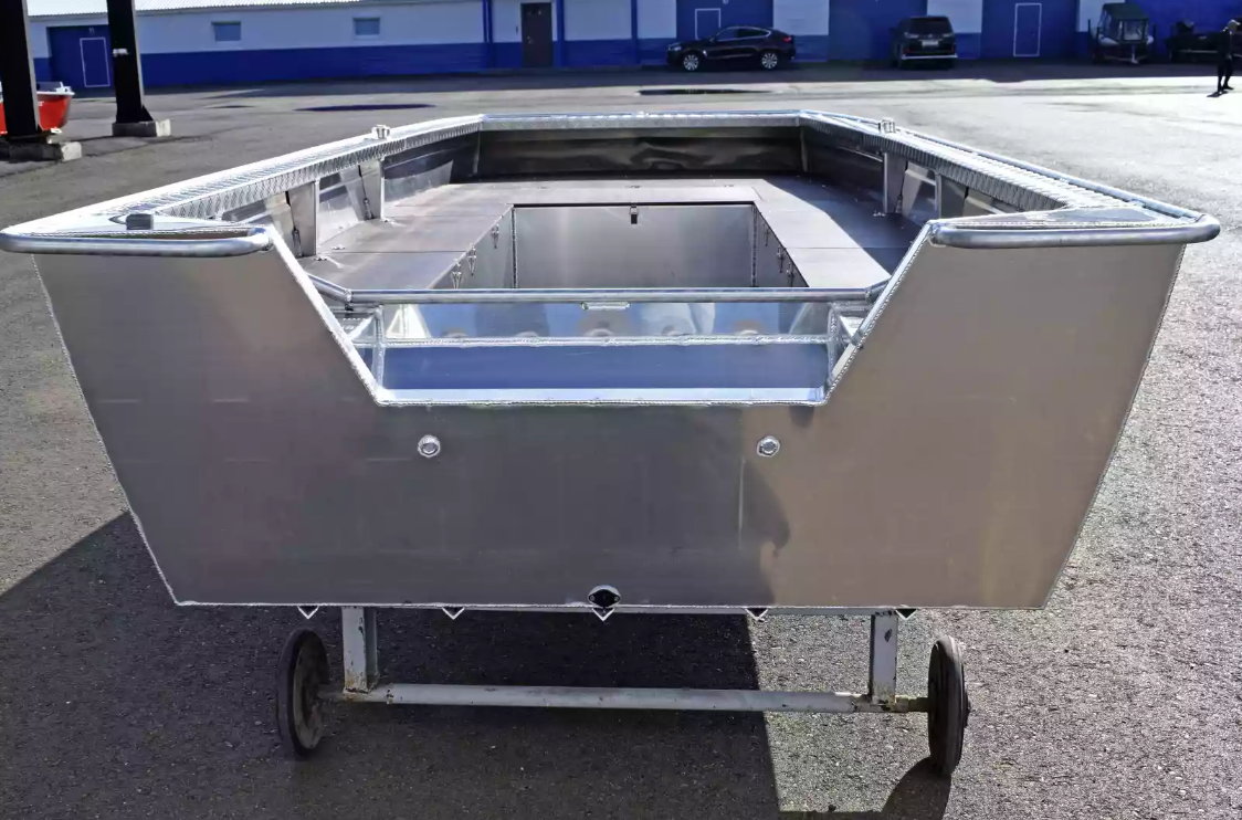 Алюминиевая лодка Wyatboat-490 Jonboat в Майкопе