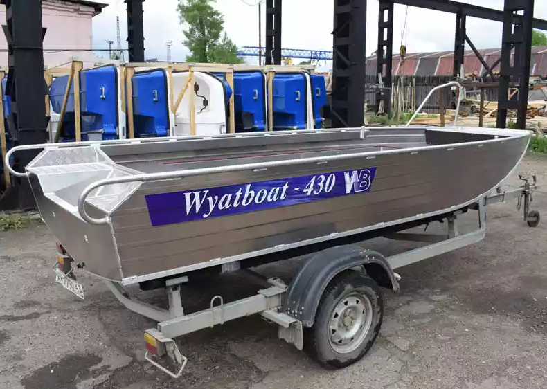 Алюминиевая лодка  Wyatboat-430 Master в Майкопе
