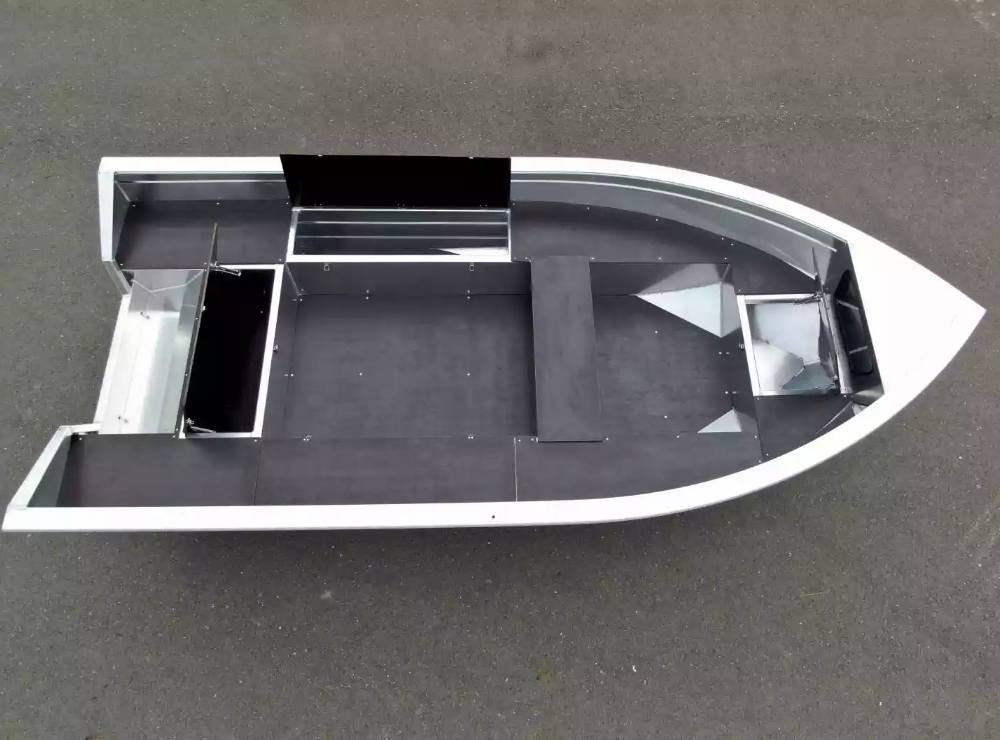 Алюминиевая лодка  Неман-420 в Майкопе