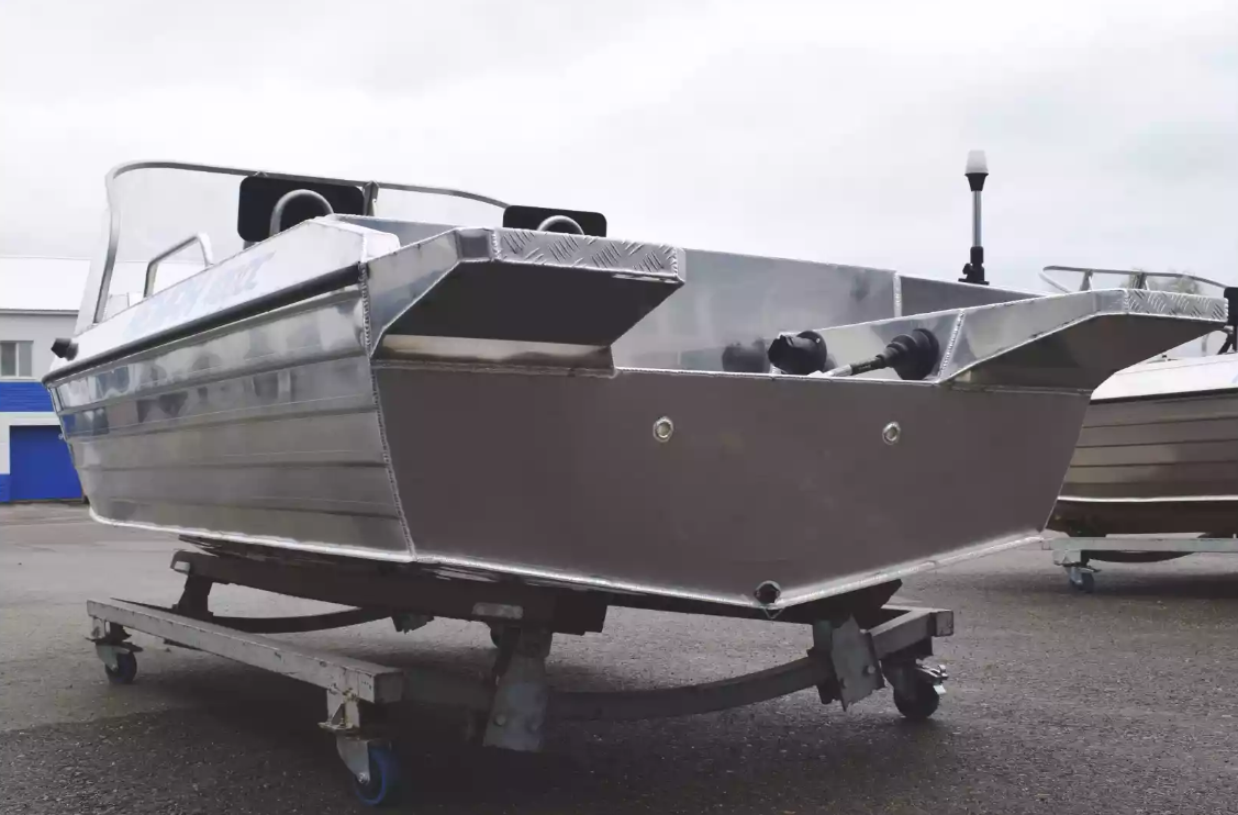 Алюминиевая лодка  Neman-400 DC в Майкопе