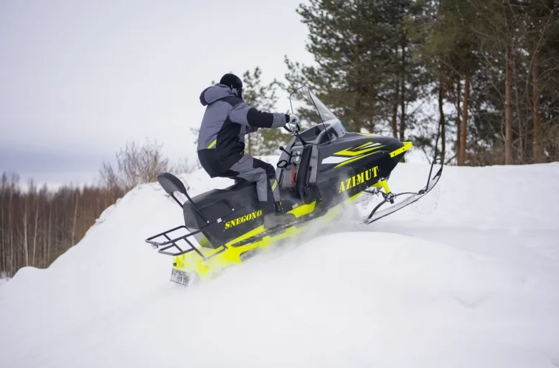 Миниснегоход Бурлак Азимут 20 л.с.  Б/У в Майкопе