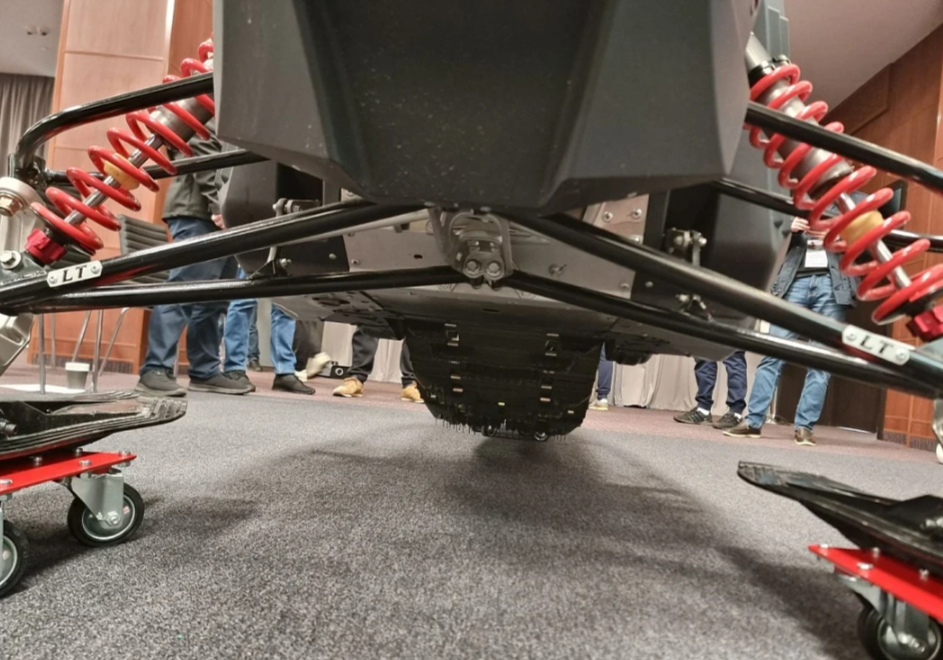 Снегоход AODES Siberiacross 1000 WT 508mm LCD 6.8 в Майкопе