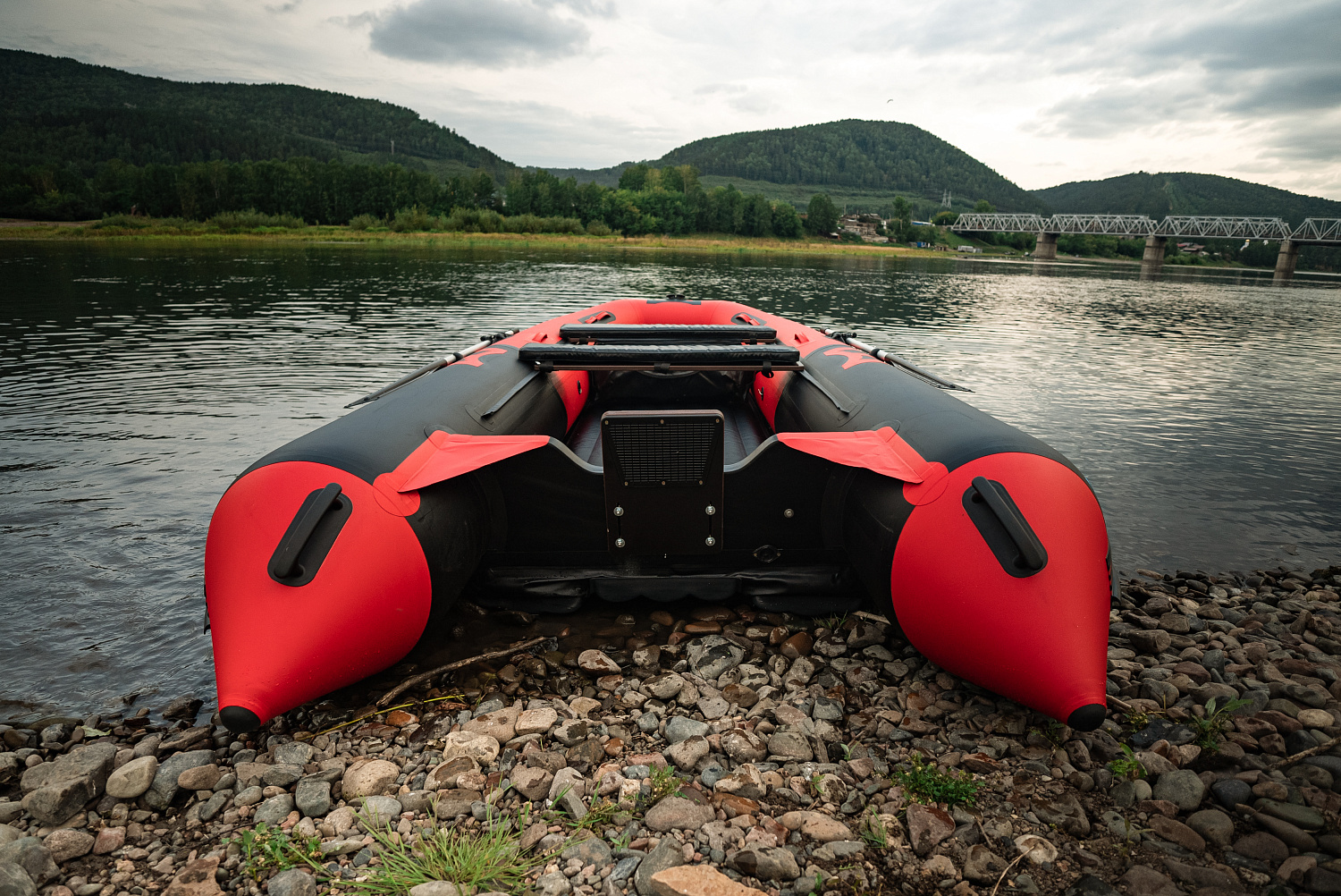 Лодка MISHIMO RIVER JET 400 под водомет в Майкопе