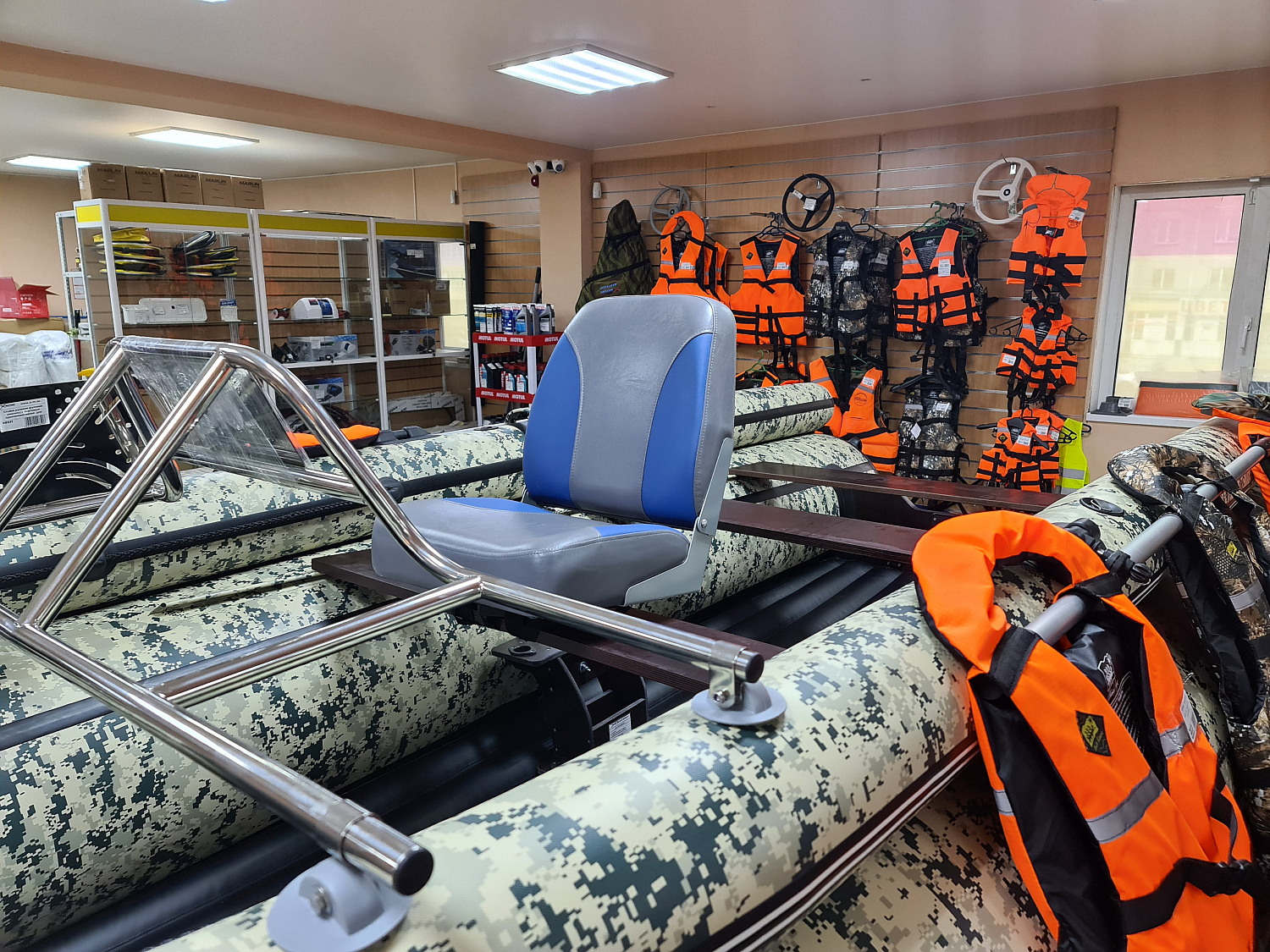 КРЕСЛО МЯГКОЕ РАСКЛАДНОЕ С ПОВОРОТНЫМ МЕХАНИЗМОМ ДЛЯ ЛОДОК в Майкопе