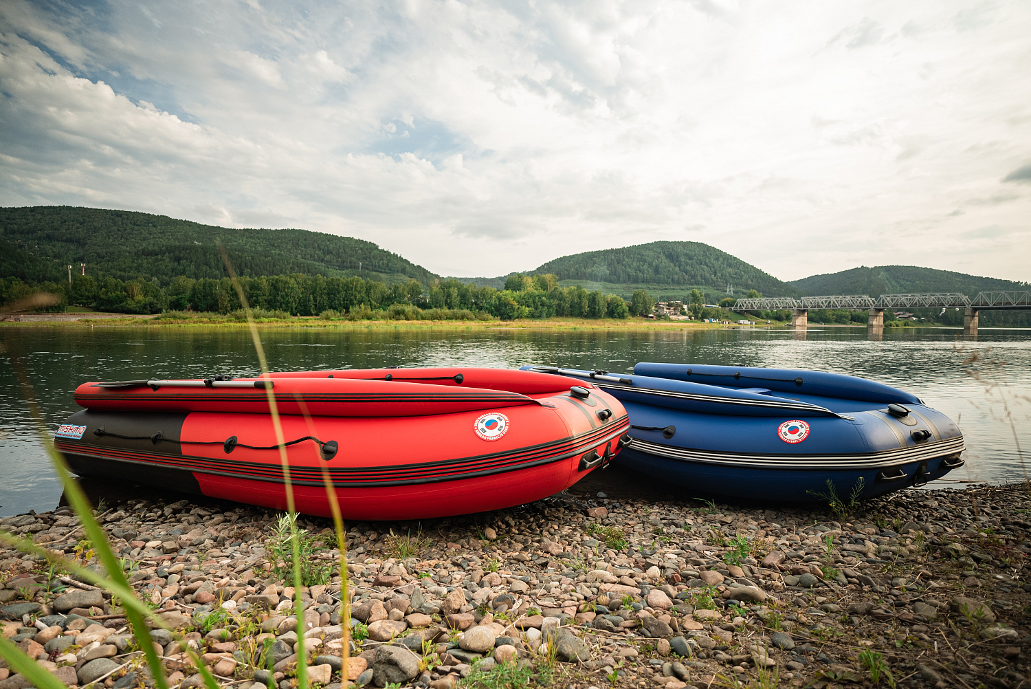 Лодка MISHIMO RIVER FJET PRO 430  под водомет в Майкопе