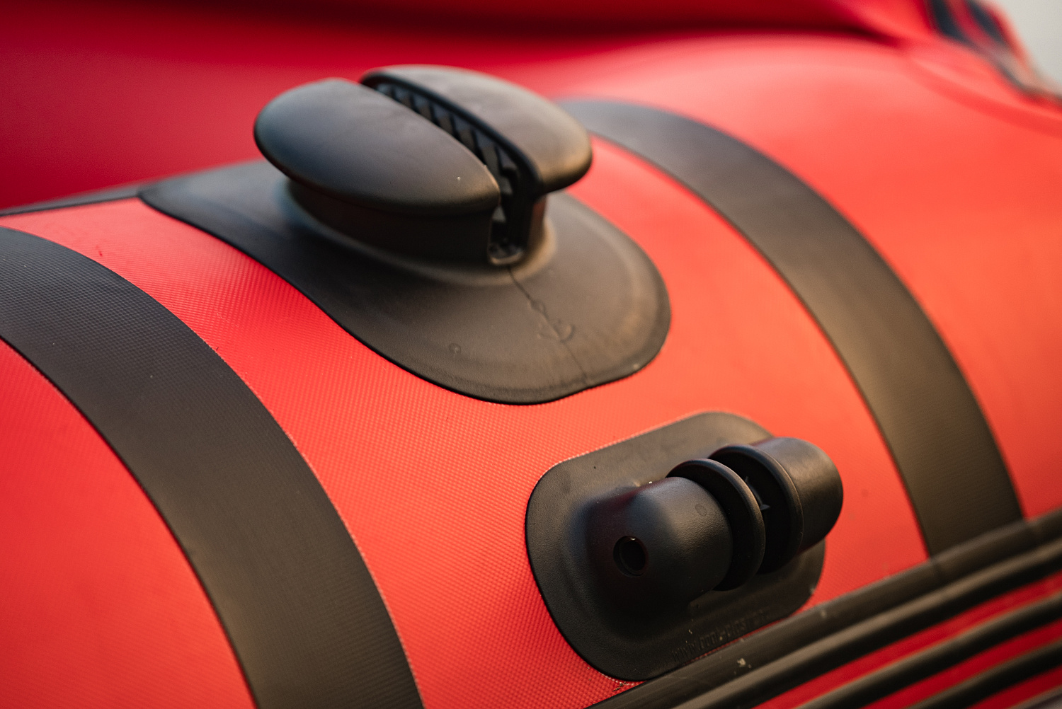 Лодка MISHIMO RIVER FJET PRO 430  под водомет в Майкопе