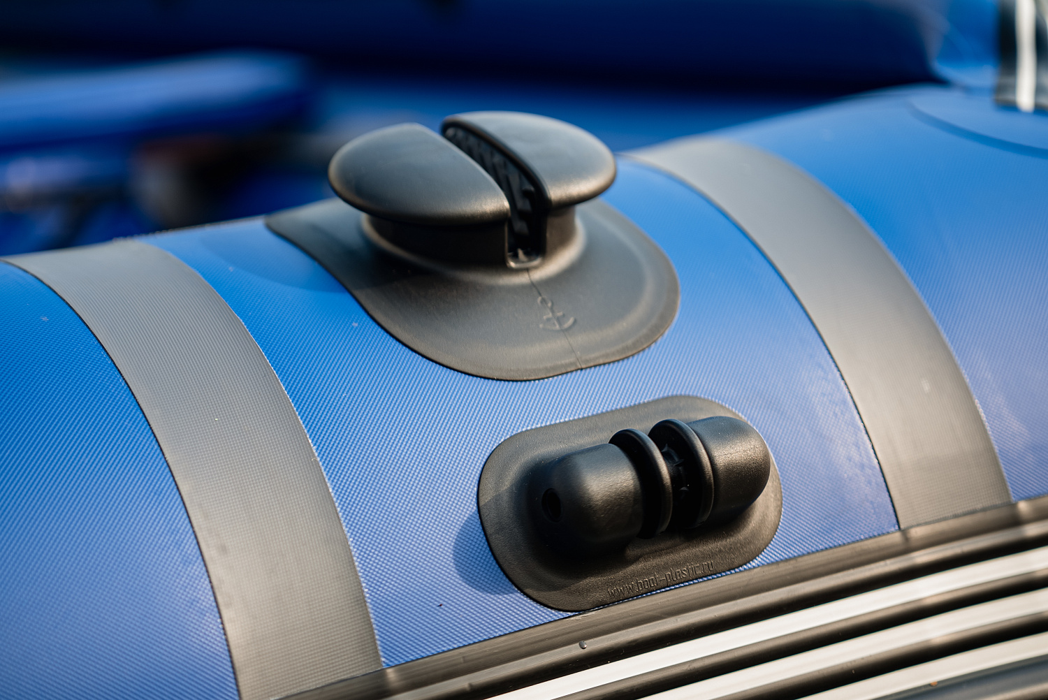 Лодка MISHIMO RIVER FJET PRO 430  под водомет в Майкопе