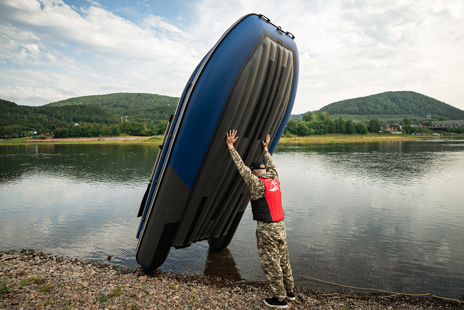 Лодка MISHIMO RIVER FJET PRO 430  под водомет в Майкопе