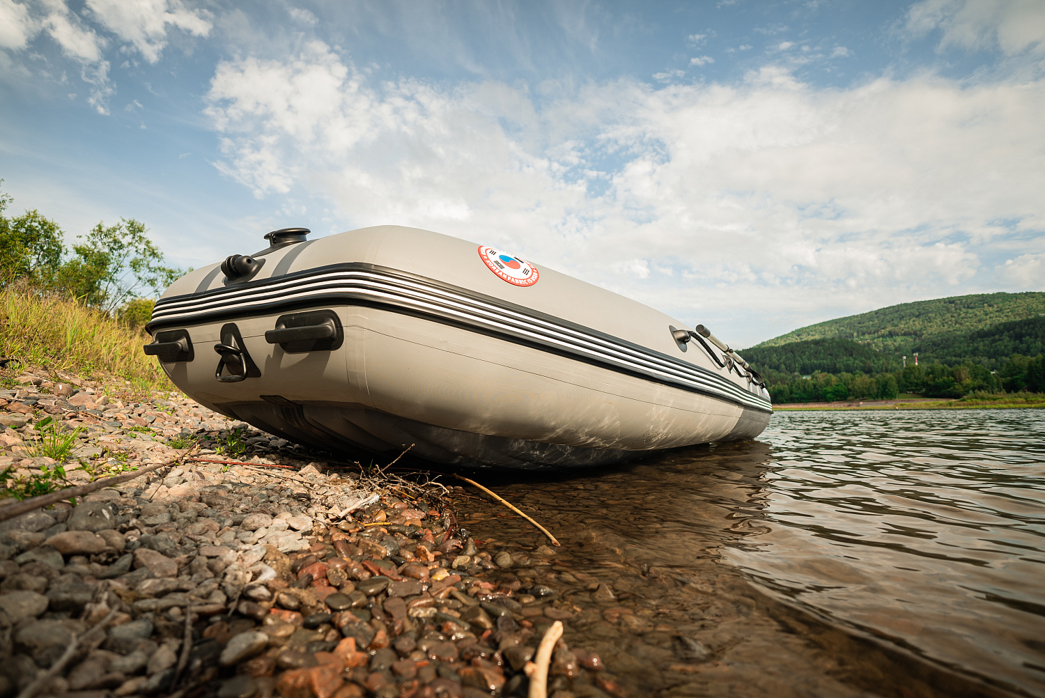 Лодка MISHIMO RIVER JET 390 под водомет в Майкопе