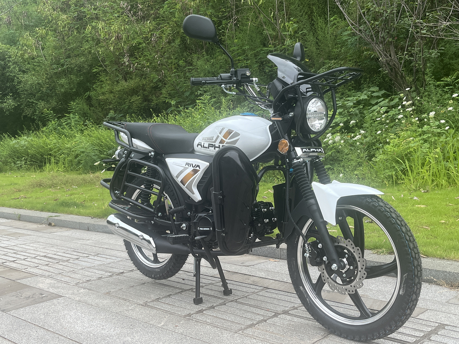 Мопед PROMAX ALPHA RIVA OFF-ROAD 130(49) в Майкопе