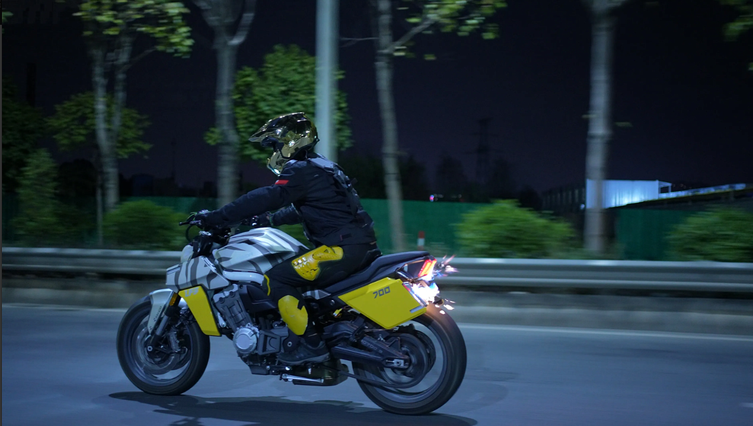 Мотоцикл Benda LFS 700 в Майкопе