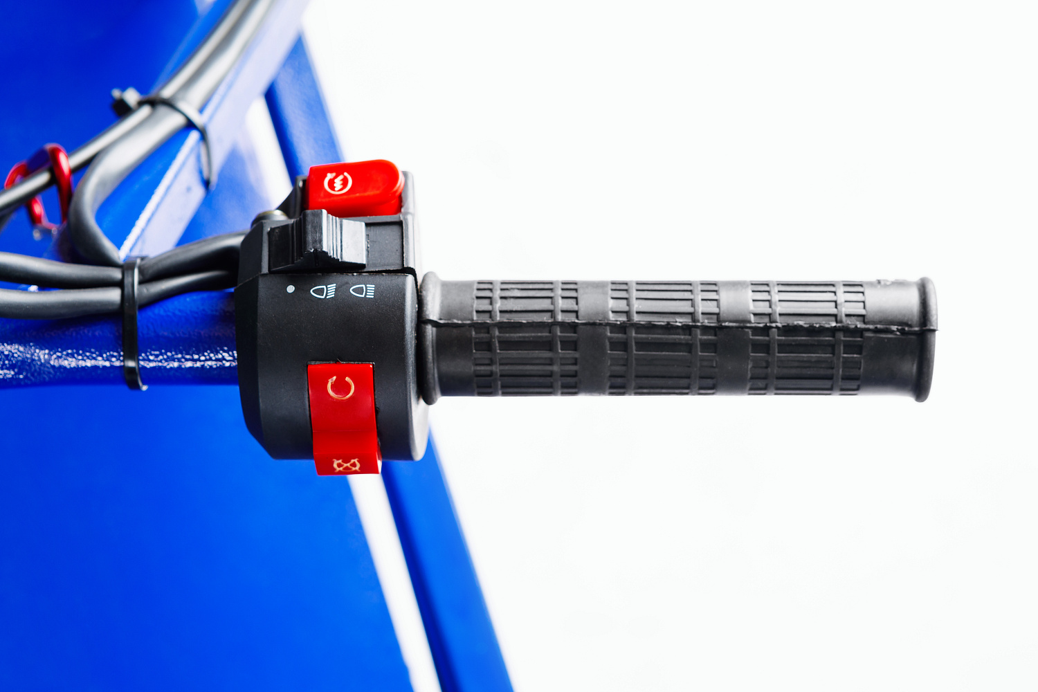 МОТОБУКСИРОВЩИК SNOW DOG 15 л.с. в Майкопе