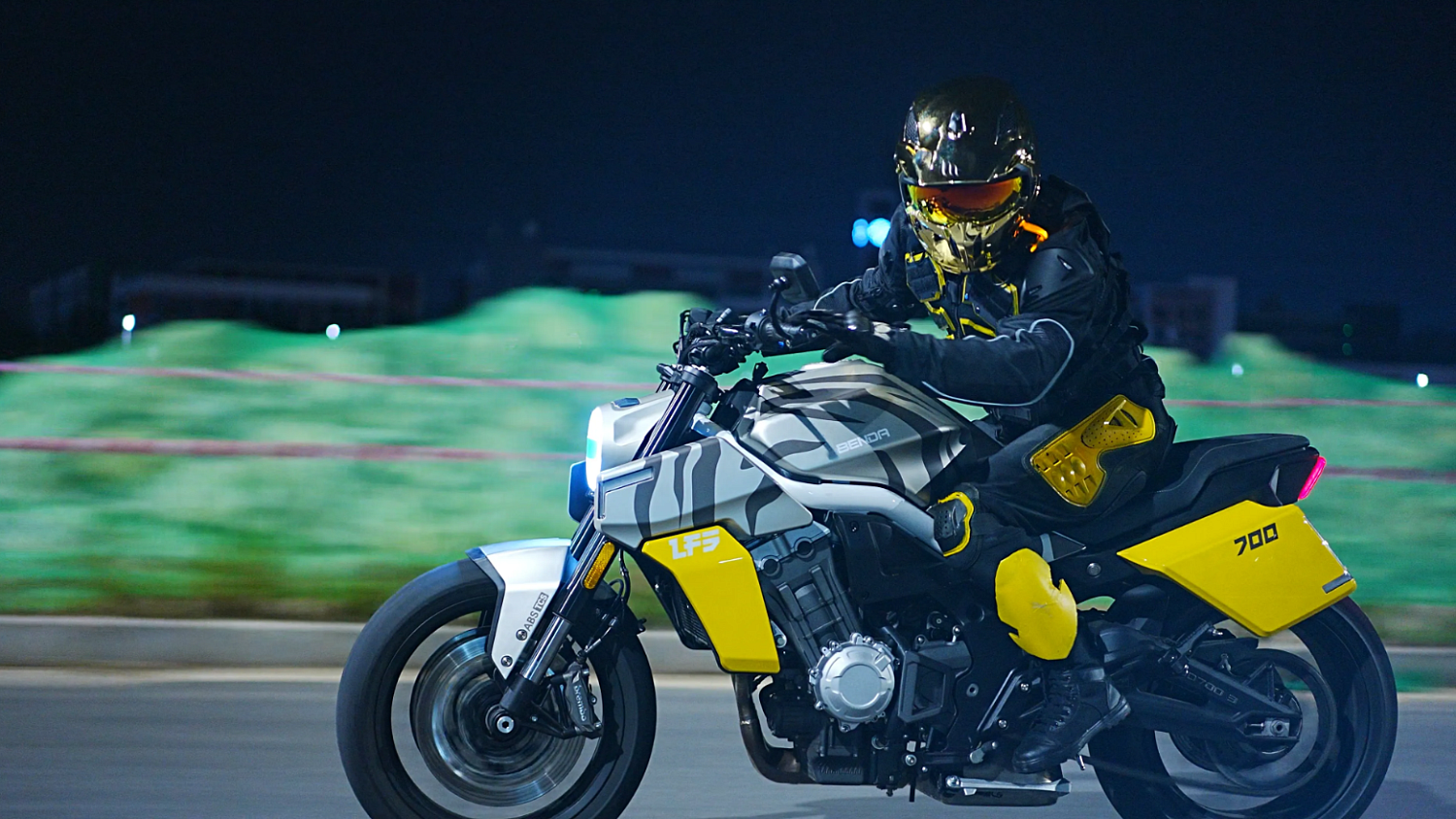 Мотоцикл Benda LFS 700 в Майкопе